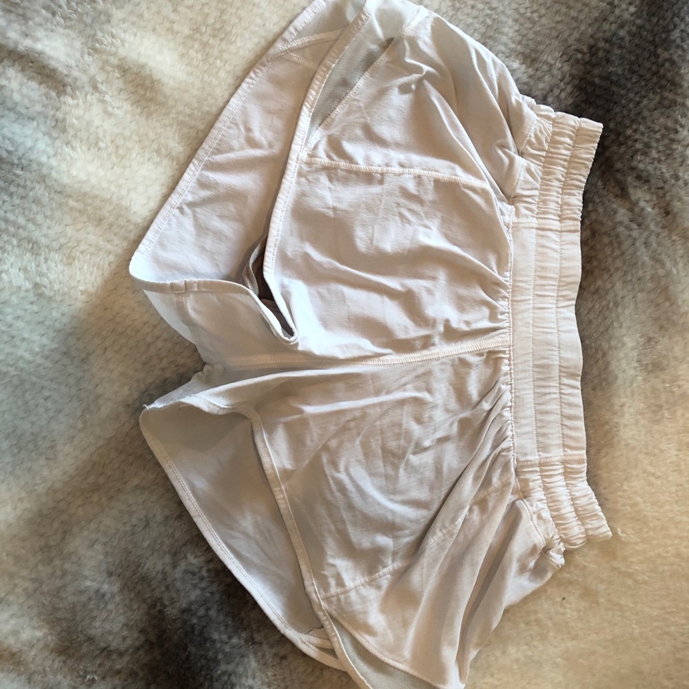Lululemon hotty hot short